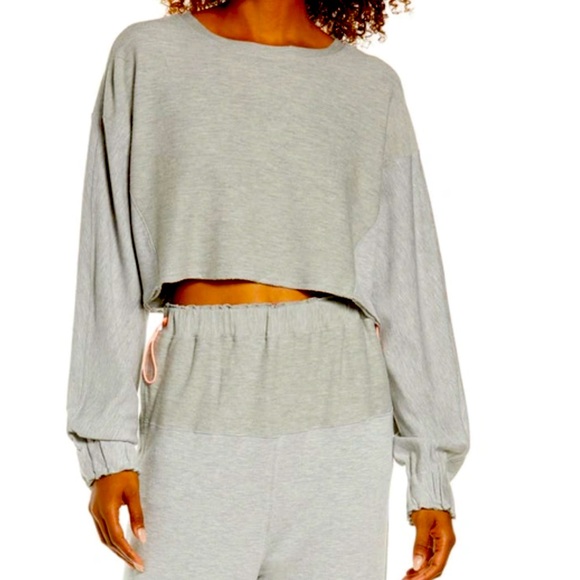 FREE PEOPLE FP MOVEMENTSurfside Crop Sweatshirt In Heather Grey - Picture 10 of 16